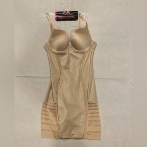 Maidenform Fashion Slimmer beige color size 34B